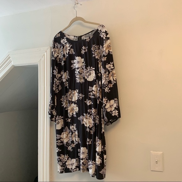 BLACK Floral Dress Old Navy - Picture 2 of 5